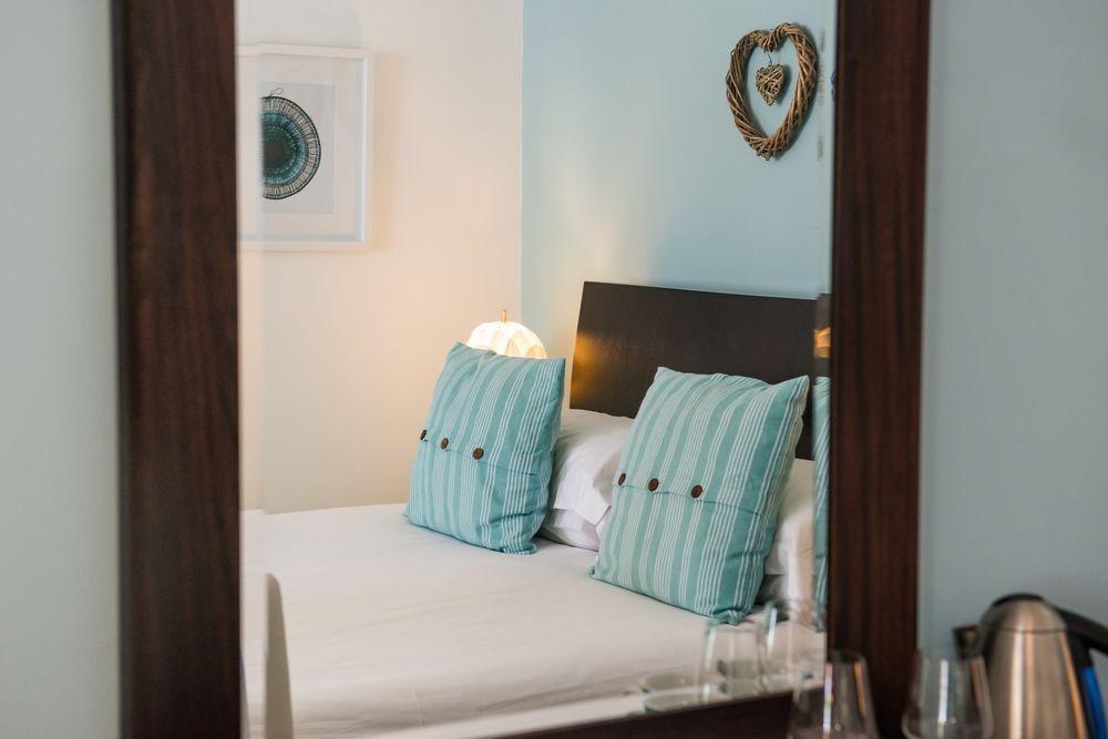 Ballinderry, The Robertson Guest House Екстер'єр фото